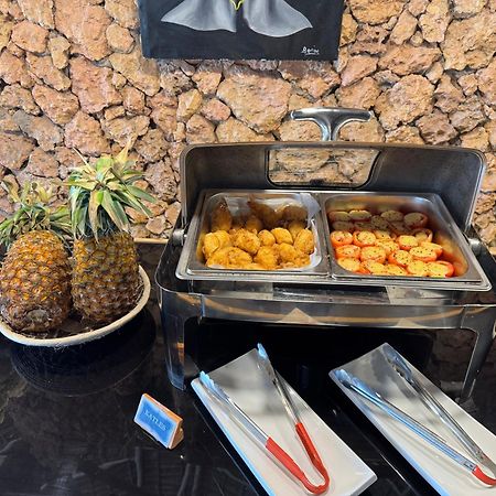 Tiki Beach Club & Resort (Adults Only) บูจู ภายนอก รูปภาพ