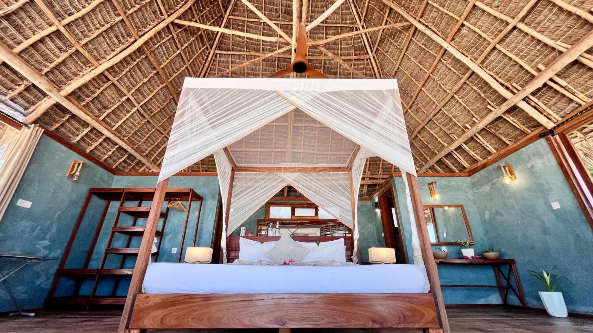 Tiki Beach Club & Resort (Adults Only) บูจู ภายนอก รูปภาพ