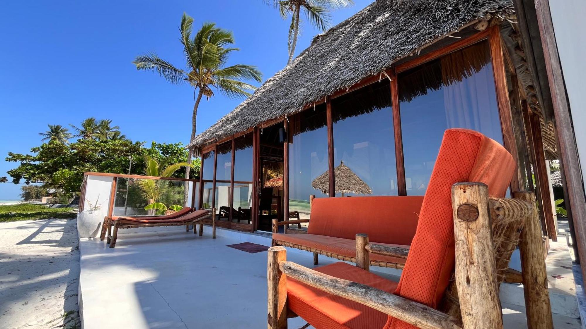 Tiki Beach Club & Resort (Adults Only) บูจู ภายนอก รูปภาพ