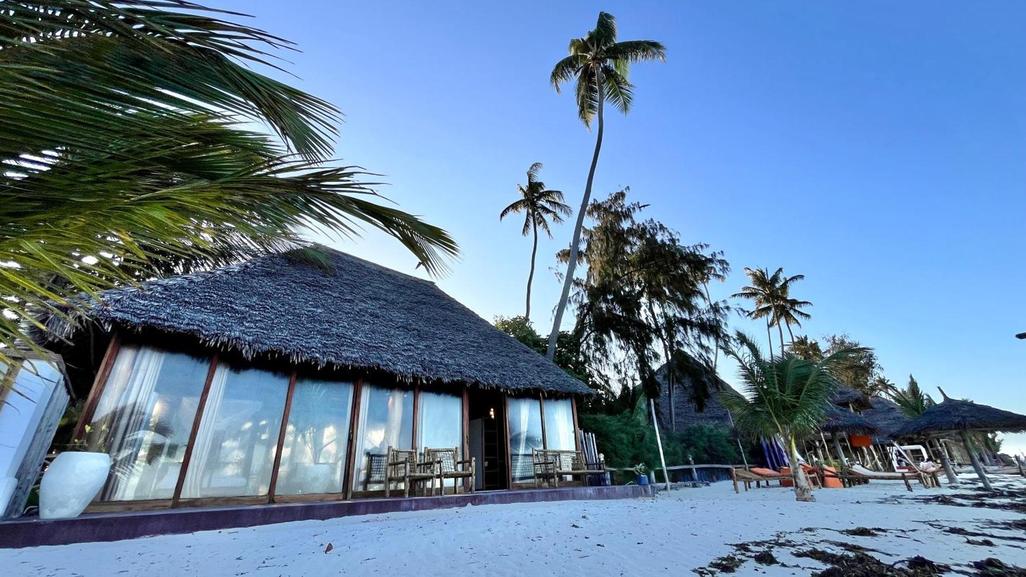 Tiki Beach Club & Resort (Adults Only) บูจู ภายนอก รูปภาพ