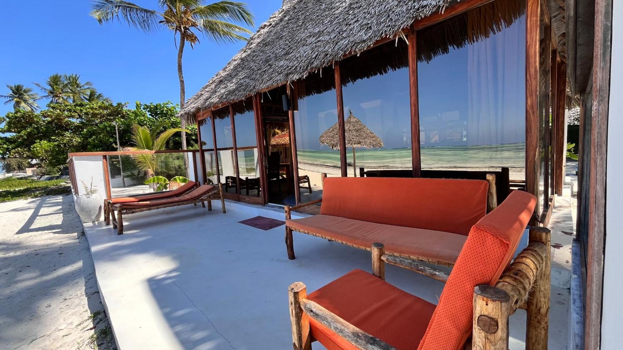 Tiki Beach Club & Resort (Adults Only) บูจู ภายนอก รูปภาพ
