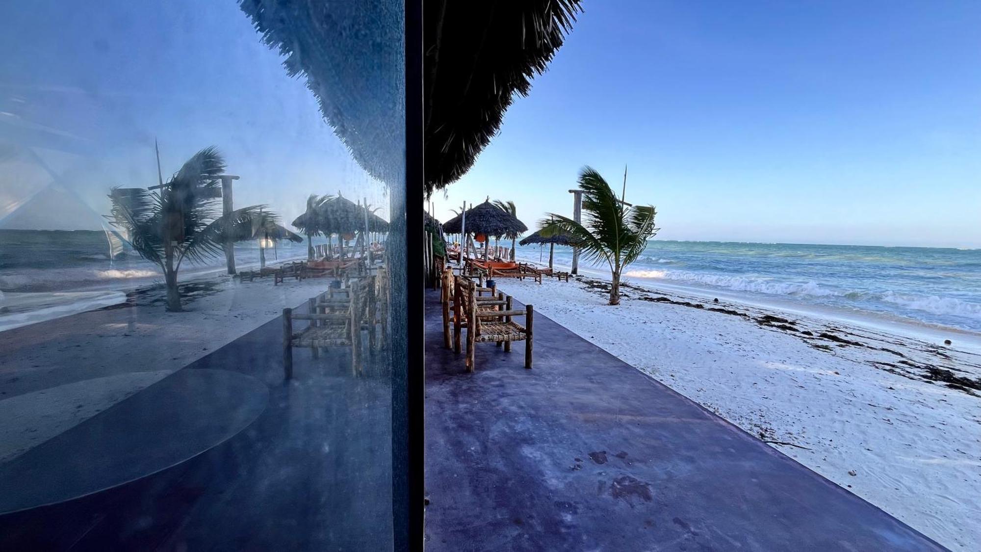 Tiki Beach Club & Resort (Adults Only) บูจู ภายนอก รูปภาพ